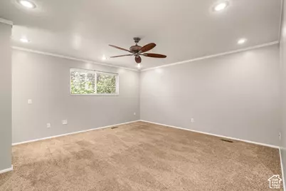 5577 S 100 E, Washington Terrace, UT 84405 - Photo 15