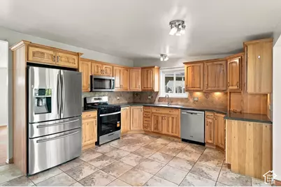 1606 W Jolly Cir, Taylorsville, UT 84123 - Photo 19