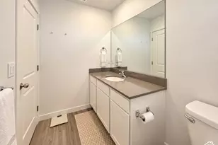 1049 E Merchant Rd, Saratoga Springs, UT 84045 - Photo 15