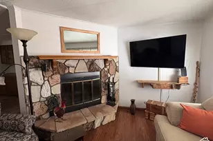 4592 S Monte Vista Dr W, Taylorsville, UT 84123 - Photo 5