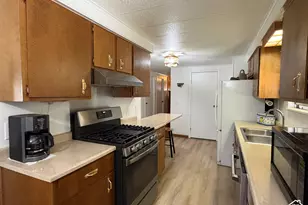 4592 S Monte Vista Dr W, Taylorsville, UT 84123 - Photo 7