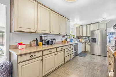 749 W Sunny Ln, Orem, UT 84058 - Photo 15