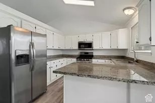 4737 W 8450 S, West Jordan, UT 84088 - Photo 7