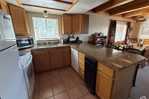 356 S Pne Dr, Huntsville, UT 84317 - Photo 15
