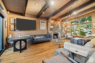 1816 E Meadow Downs Way S, Cottonwood Heights, UT 84121 - Photo 5