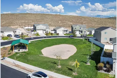 7269 N Escalante Dr, Eagle Mountain, UT 84005 - Photo 25
