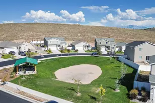 7269 N Escalante Dr, Eagle Mountain, UT 84005 - Photo 25