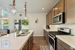 5334 W Autumn Night Ln, Herriman, UT 84096 - Photo 7