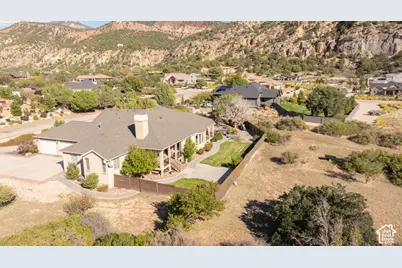799 W Chuwi, Kanarraville, UT 84742 - Photo 37