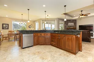 799 W Chuwi, Kanarraville, UT 84742 - Photo 15