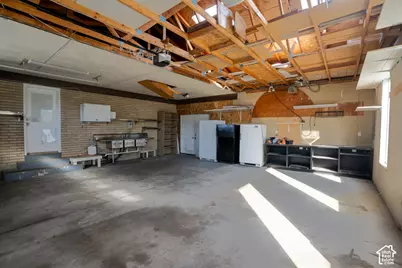 8613 S Vaquero Dr E, Sandy, UT 84094 - Photo 21