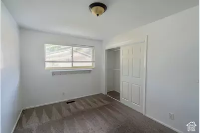 8613 S Vaquero Dr E, Sandy, UT 84094 - Photo 15