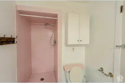 8613 S Vaquero Dr E, Sandy, UT 84094 - Photo 19