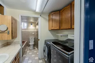 8613 S Vaquero Dr E, Sandy, UT 84094 - Photo 29