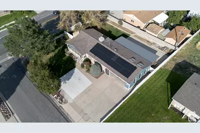 8613 S Vaquero Dr E, Sandy, UT 84094 - Photo 41