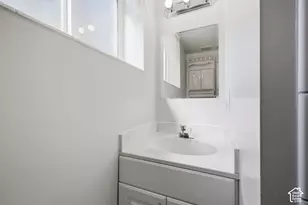 3898 S Bonniewood Dr, West Valley, UT 84119 - Photo 27