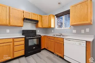 4890 W Calyx Cir S, West Jordan, UT 84084 - Photo 13