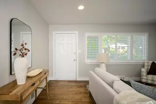 2514 E Yermo Ave S, Salt Lake City, UT 84109 - Photo 3