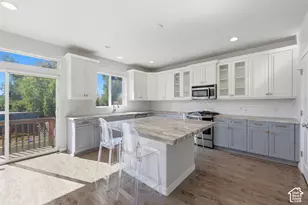 673 W 2200 N, Centerville, UT 84014 - Photo 7