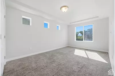 673 W 2200 N, Centerville, UT 84014 - Photo 17