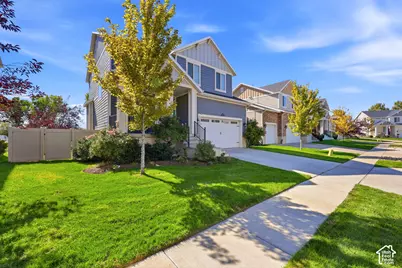 673 W 2200 N, Centerville, UT 84014 - Photo 31
