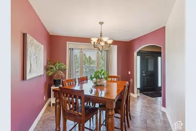 922 S 1760 W, Syracuse, UT 84075 - Photo 21