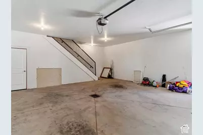 922 S 1760 W, Syracuse, UT 84075 - Photo 51