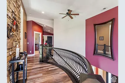 922 S 1760 W, Syracuse, UT 84075 - Photo 23