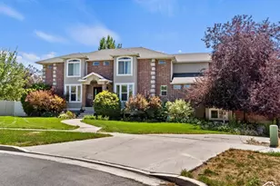 922 S 1760 W, Syracuse, UT 84075 - Photo 3