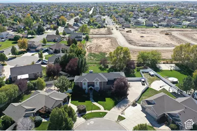 922 S 1760 W, Syracuse, UT 84075 - Photo 67