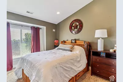 922 S 1760 W, Syracuse, UT 84075 - Photo 33