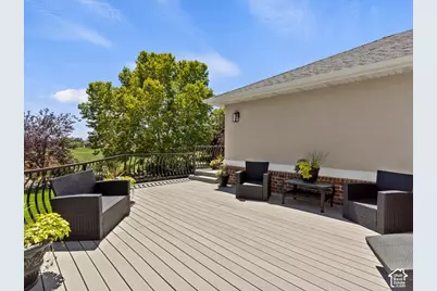 922 S 1760 W, Syracuse, UT 84075 - Photo 53