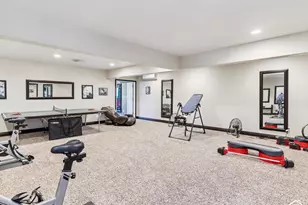 922 S 1760 W, Syracuse, UT 84075 - Photo 45