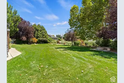 922 S 1760 W, Syracuse, UT 84075 - Photo 57