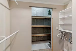922 S 1760 W, Syracuse, UT 84075 - Photo 49