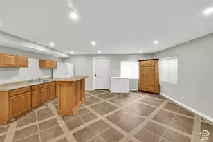 7283 N Adobe Ln, Lake Point, UT 84074 - Photo 33
