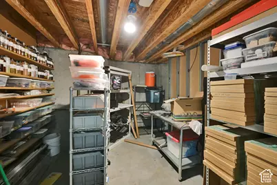 7283 N Adobe Ln, Lake Point, UT 84074 - Photo 43