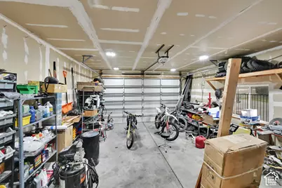7283 N Adobe Ln, Lake Point, UT 84074 - Photo 23