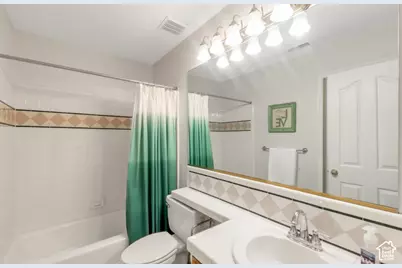 27 N 340 W, Orem, UT 84057 - Photo 11