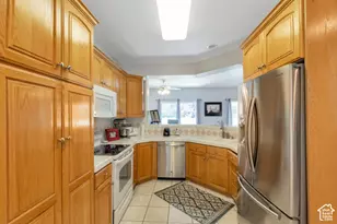 27 N 340 W, Orem, UT 84057 - Photo 9