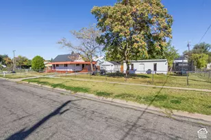 642 W 25th St, Ogden, UT 84401 - Photo 27