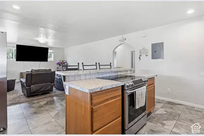642 W 25th St, Ogden, UT 84401 - Photo 5