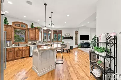 745 S 2475 W, Lehi, UT 84043 - Photo 11