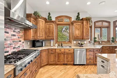 745 S 2475 W, Lehi, UT 84043 - Photo 15