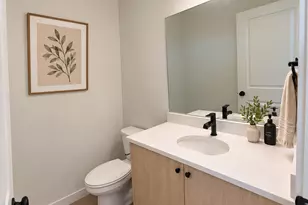 1067 N Summit View Dr, Harrisville, UT 84404 - Photo 11