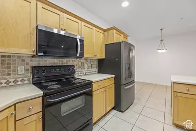 4985 S Kiska Ln #206, Holladay, UT 84117 - Photo 11