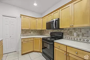 4985 S Kiska Ln, Holladay, UT 84117 - Photo 9