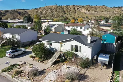 210 S 1st Ave, Helper, UT 84526 - Photo 27