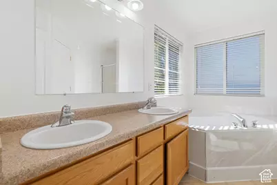 272 Wrangler Rd, Farmington, UT 84025 - Photo 13