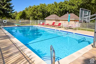 13 La Montagne Ln, Sandy, UT 84092 - Photo 3
